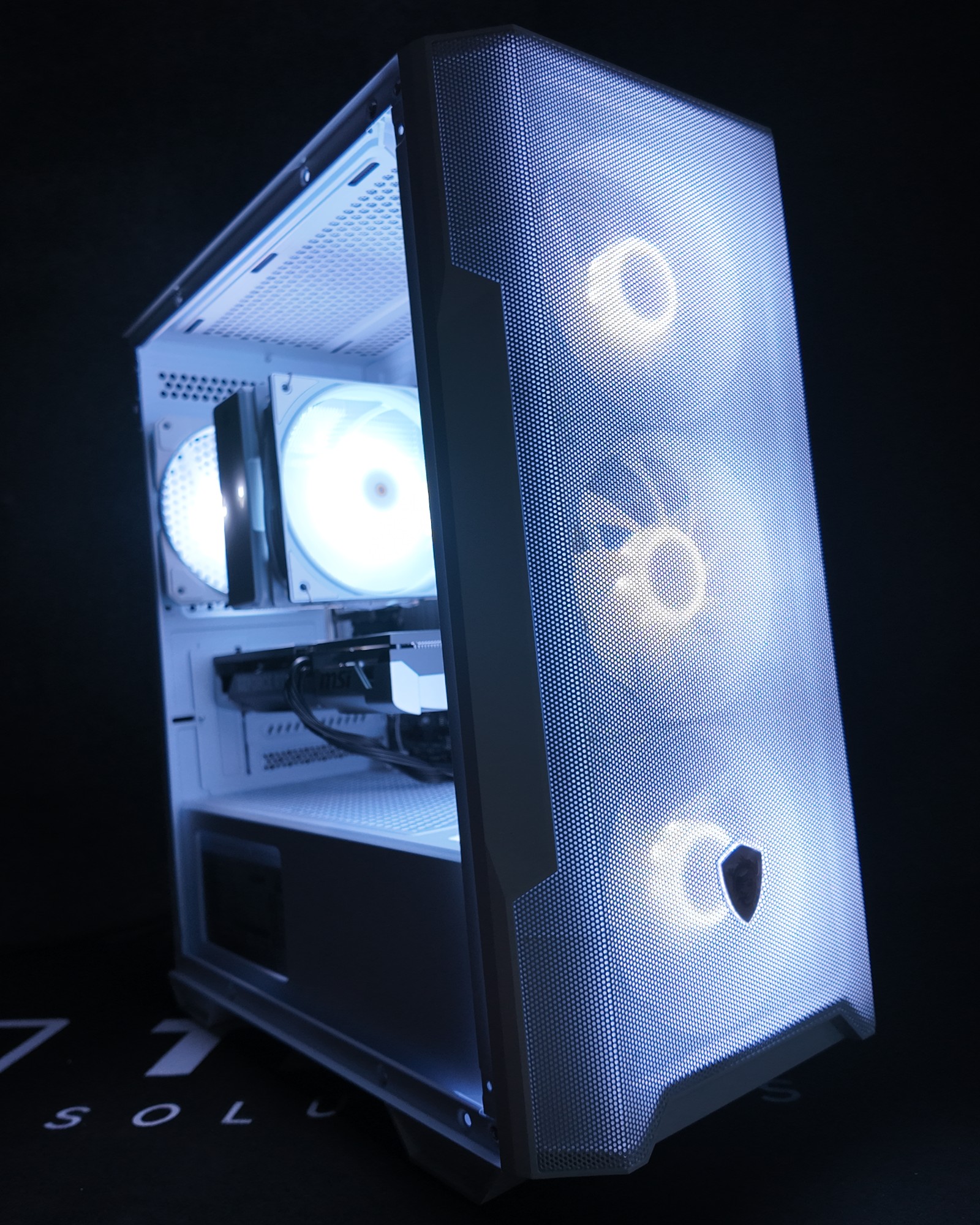 Custom Built White 5060 Build thumbnail 5
